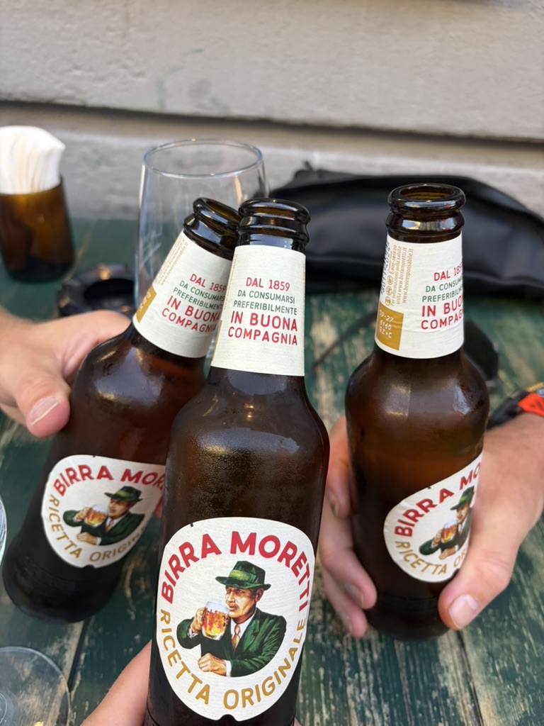 Aperitivo ennen ottelua — Birra Moretti